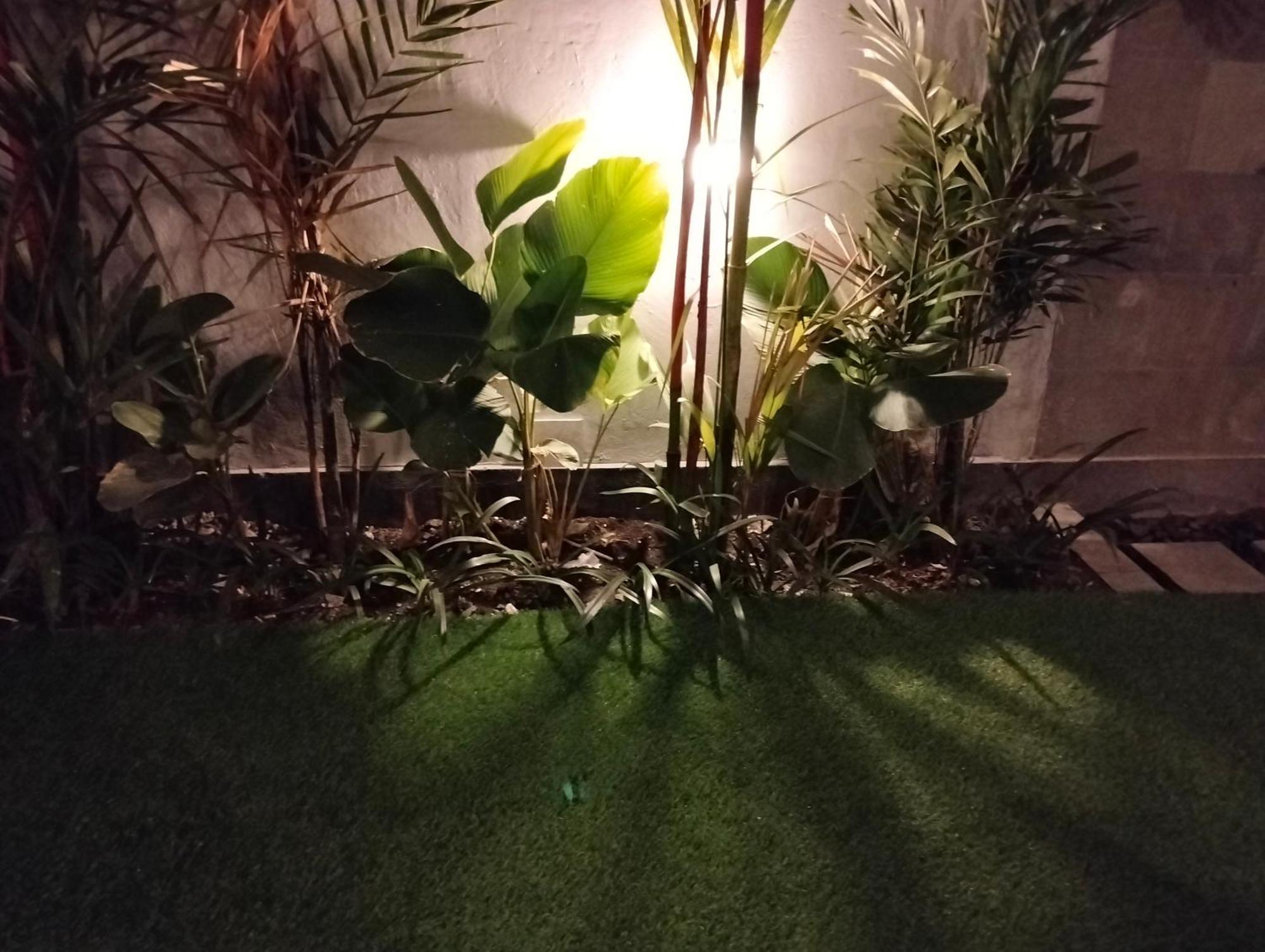 Kutus Bali Guesthouse 발리 사누르 외부 사진