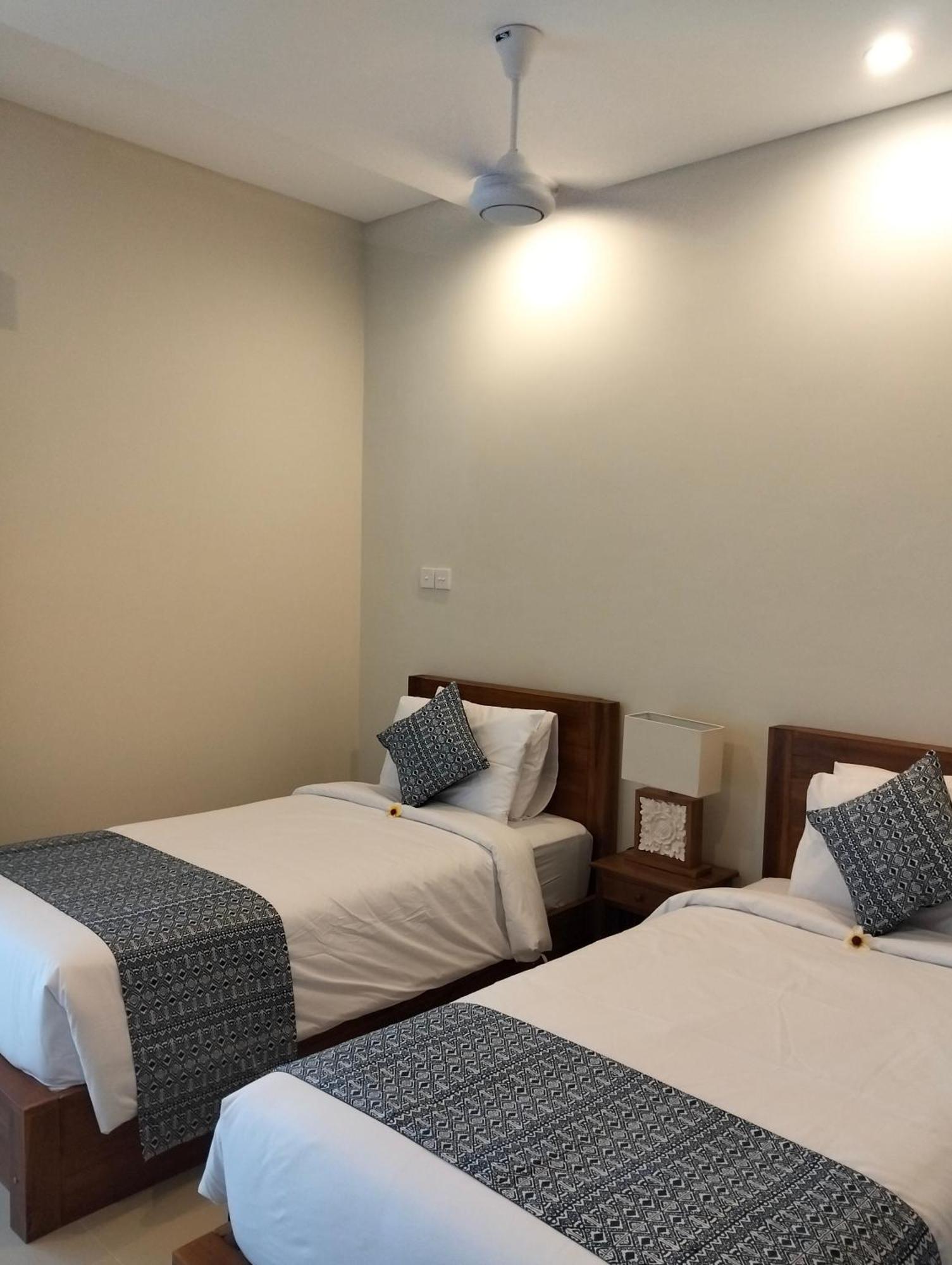 Kutus Bali Guesthouse 발리 사누르 객실 사진
